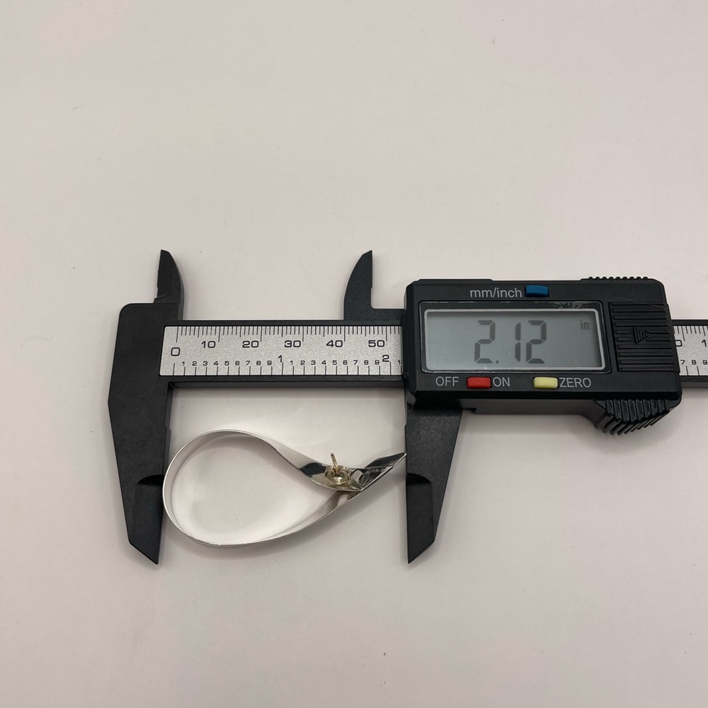 SANDRA BAKER SYB Vintage Sterling Silver Modernist Ribbon Earrings - Picture 10 of 12